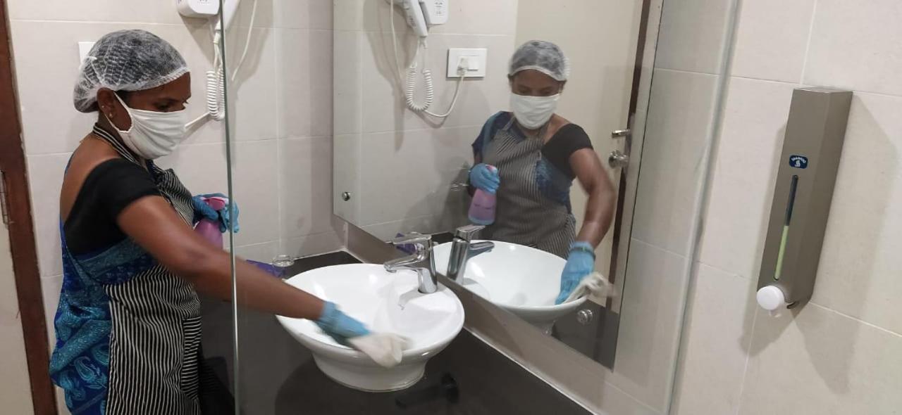 Hotel Grand Gayathri Khammam Eksteriør billede