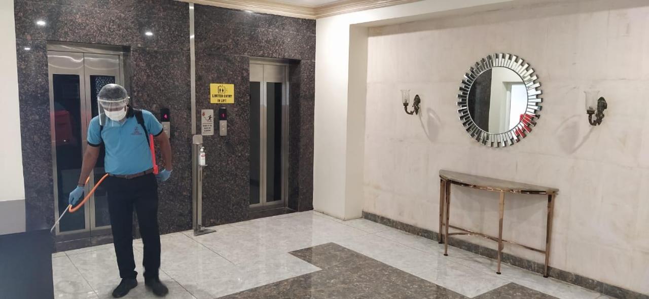 Hotel Grand Gayathri Khammam Eksteriør billede